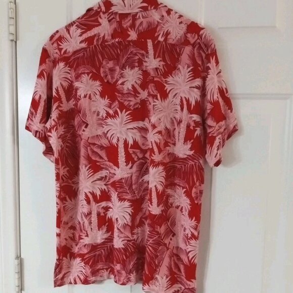 Bermuda Casuals by Haband Mens Large Red And Pink Rayon Button Up Hawaiian Shirt - Picture 6 of 6